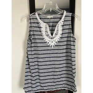 Max Studio Top Women Plus 1X Sleeveless Stretch Crochet Very Good Condition